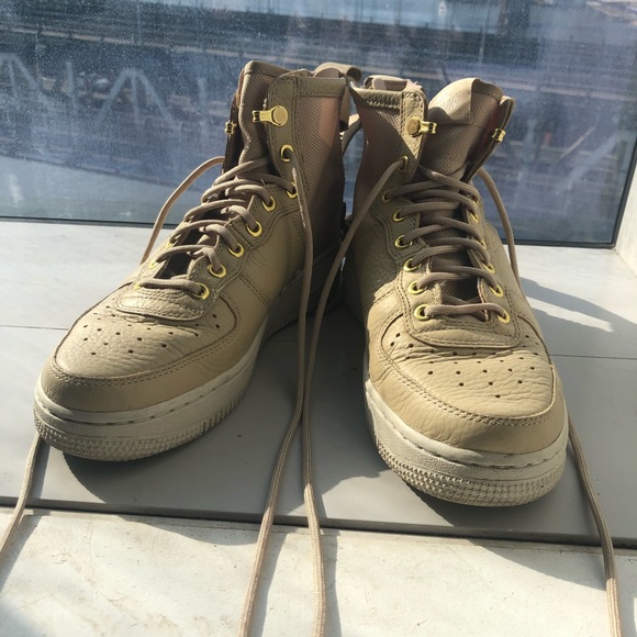 [SOLD] Nike SF Air Force 1 Mid Mushroom. - Picture 2 of 5